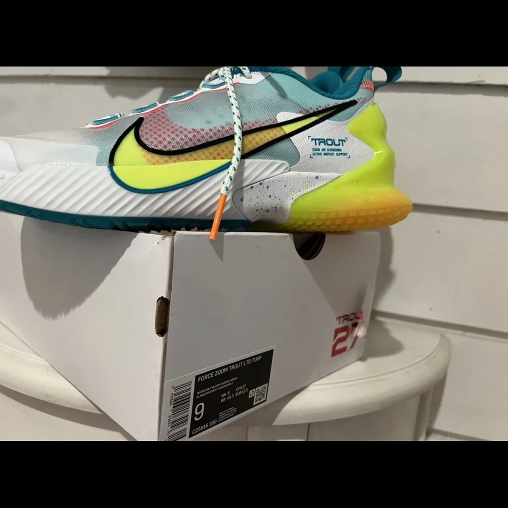 NIKE Force Zoom Trout LTD Turf [CZ5916 100]